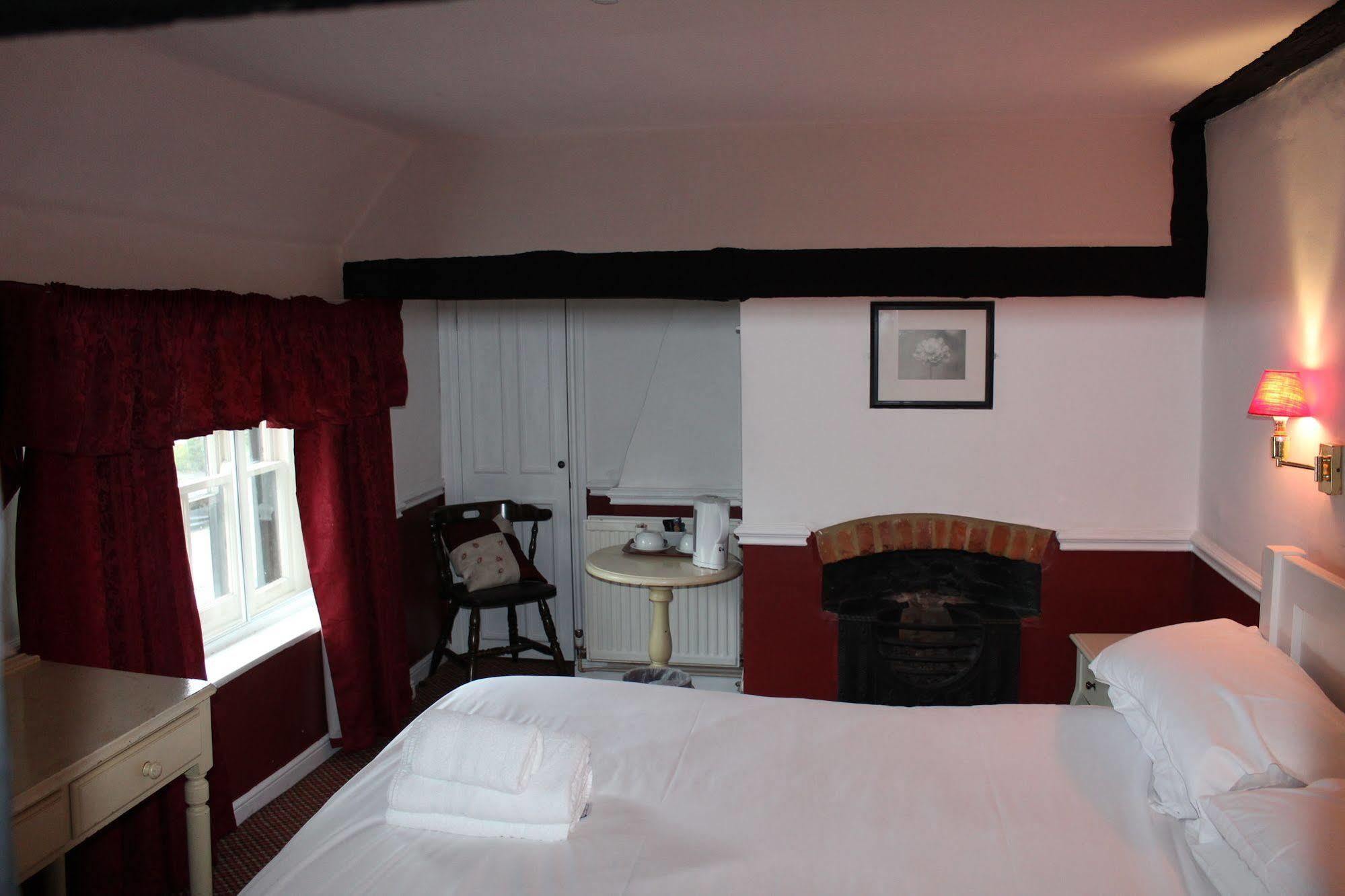 Whyte Harte Hotel レッドヒル エクステリア 写真
